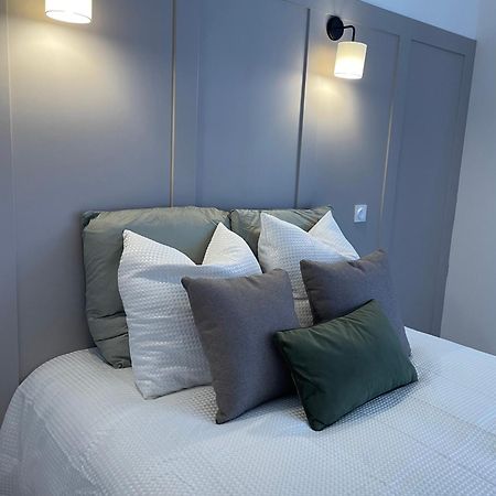 Duplex Raffine, Elegant & Climatise - La Mezz Apartment Nimes Bagian luar foto