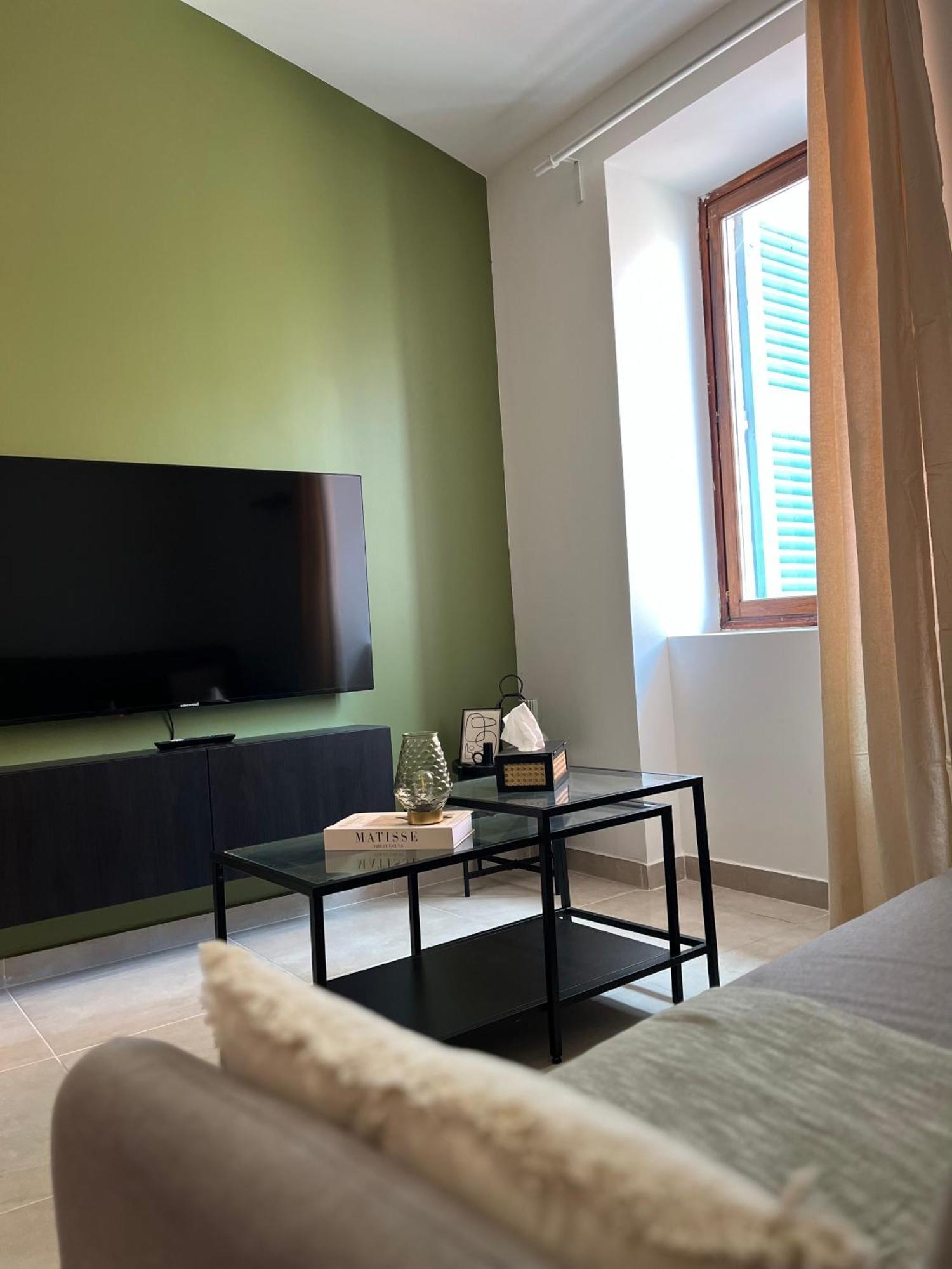 Duplex Raffine, Elegant & Climatise - La Mezz Apartment Nimes Bagian luar foto